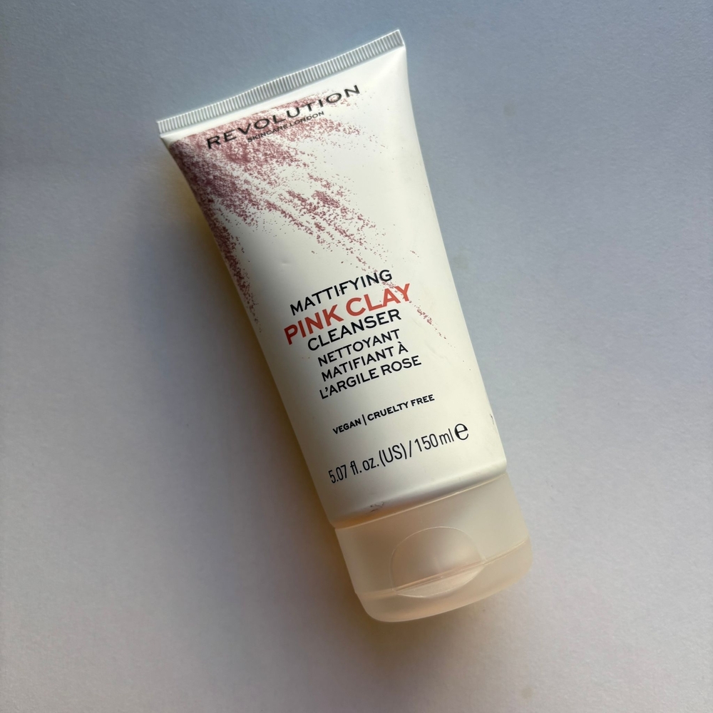 Revolution Pink Clay Mattifying Cleanser